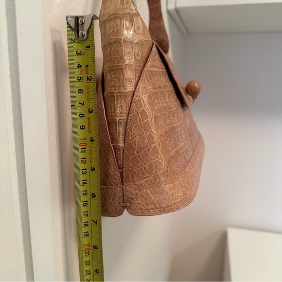 Nancy Gonzalez Crocodile Shoulder Bag - GREAT CONDITION! AUTHENTIC - Picture 10 of 14